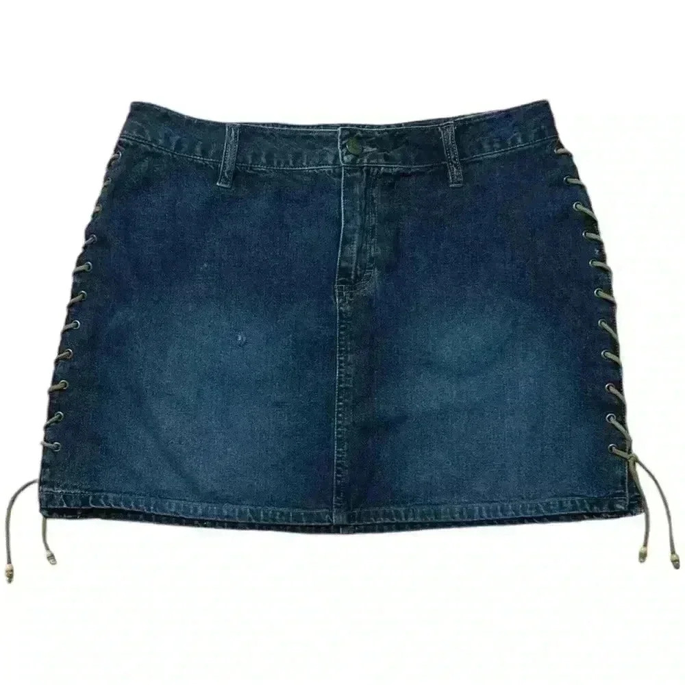 Mudd Y2K 90’s Beaded Laced Up Denim Mini Skirt